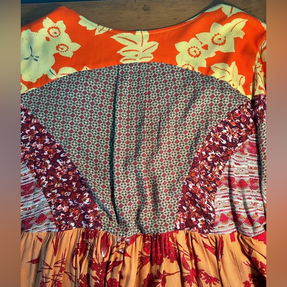 Free People Boho Flowy Floral Top - L - Picture 10 of 13